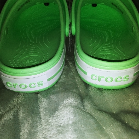 Crocs - Picture 2 of 3